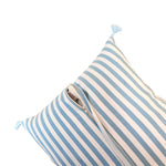 Carica l&#39;immagine nel visualizzatore di Gallery, Cuscino Vera Baby Blu
